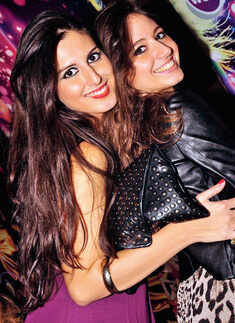 DJ party at Urban Pind