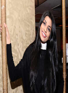 Cinema Night party @ Smoke House Grill