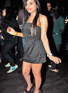 DJ Aqeel performs @ Hype