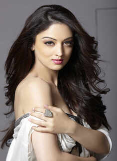 Sandeepa Dhar's hot photoshoot