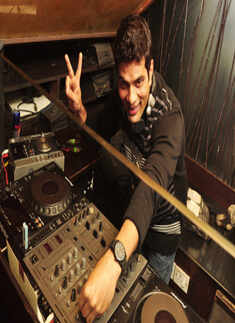 Cinematheque Night party @ Smoke House Grill