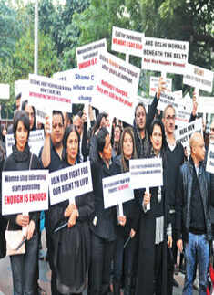 Fashion frat's silent march against rape