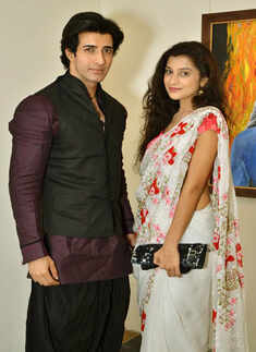 Bharat Tripathi's art exhibition