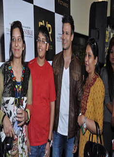 Vivek @ 'The Impossible' meet