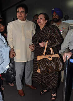 Dilip Saab, Saira leave for 'Hajj'