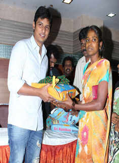 Actor Jiiva's birthday celebration