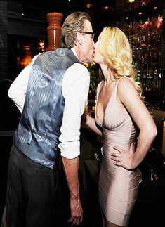 Britney Spears returns $90k ring to ex