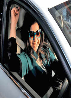 The Queens Of Delhi's Roads