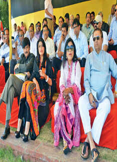 A party for new ghar