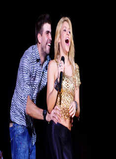 Shakira gives birth to a boy