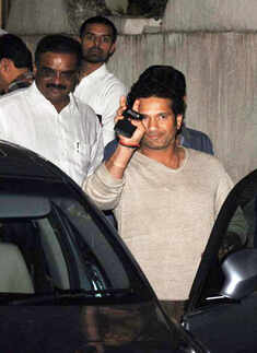 Sachin watches 'Balak Palak'!