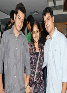 Groovin' away to glory