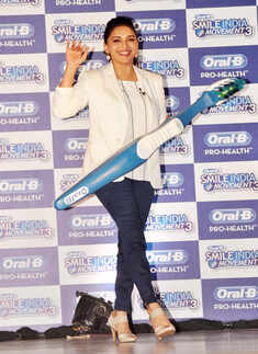 Madhuri @ endorsment event