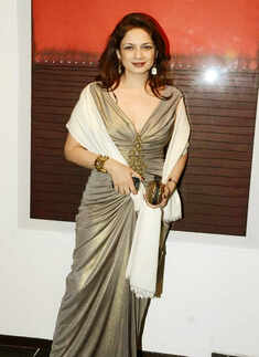 Tao art gallery completes 13 year!