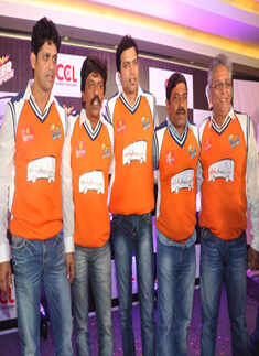 Riteish introduces CCL team
