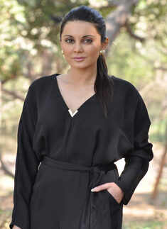 Movie muhurth: 'Black Currency'