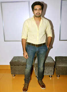 Surveen's screening of 'Singh vs Kaur'