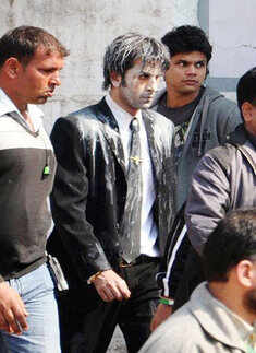 Besharam: On the sets