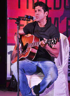 Farhan performs at One Billion Rising concert
