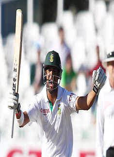 SA take series after Pak collapse