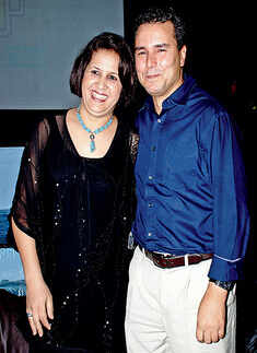 Raising a toast under the stars