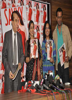 Vidya at magazine launch