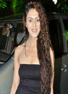 Music launch: 'Dee Saturday Night'