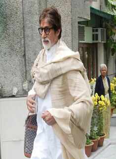 Celebs react on Hyderabad twin blasts