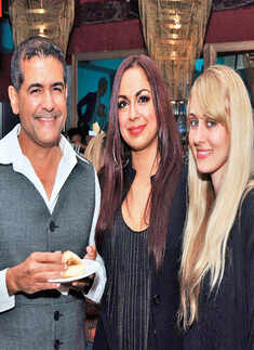 Genes Night @ Dirty Martini 