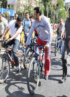 Celebs on 'Car Free Day'