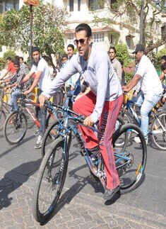 Celebs on 'Car Free Day'
