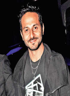 Live and loud with Hawtin