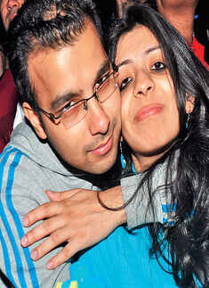 Hawtin parties at Blue Frog