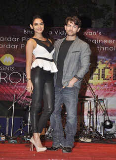Neil, Sonal promote '3G'