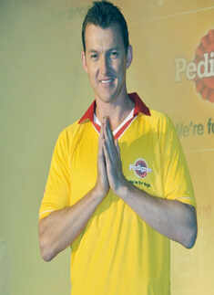 Bret Lee at brand event