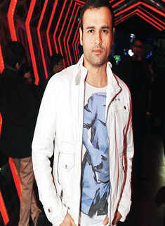 Rohit Roy will do 'Hitler Didi'