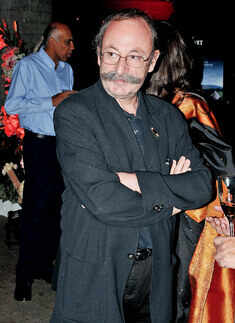 An evening with friends 