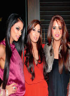 Makeover Nights at G Bar