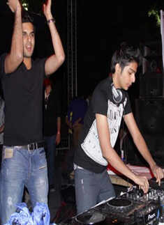 Crossroads 2013 @ SRCC