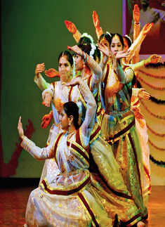 Kathak The French Way