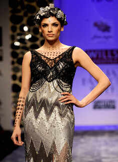 WIFW '13: Day 4: Paras & Shalini