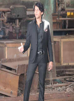 Abhijeet, Amrita @ video shoot