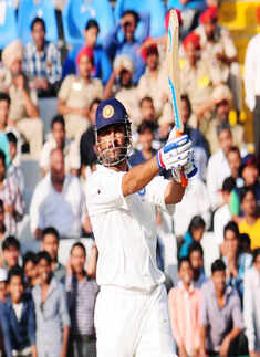 India beat Aus by 6 wickets, lead series 3-0