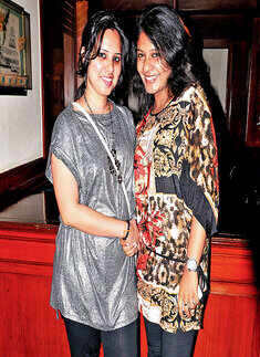 Girls party at Geoffrey's