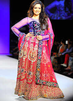 LFW'13: Day 5: Farah and Firdos