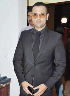 Big B @ magazine cover launch