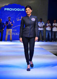 Shilpa Shetty graces the ramp
