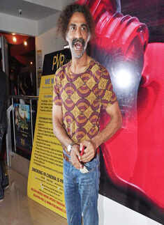 Deepti, Farooq @ screening