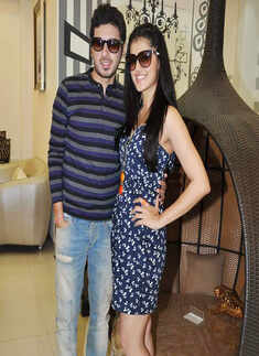 Divyendu, Taapse promote movie