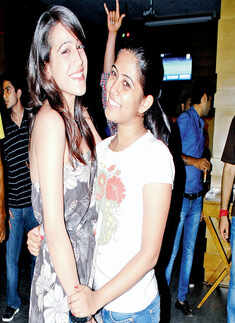 Play those desi beats!